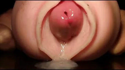 بڑے سیکسی امریکه چھاتی کے ساتھ ٹیٹو شدہ سلٹ ایک دوست کے ساتھ fucks اور ایک orgasm ہو جاتا ہے.
