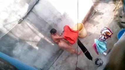 بڑے چھاتی سیکسی فلم والی بیوی اور مالکن نے لڑکے کو گینگ بینگ دیا۔