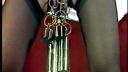 دو نوجوان heifers گروپ ہوم جنسی اور فیلمسیکسیامریکا orgasm میں لڑکے سے انکار نہیں کیا.