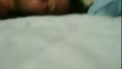 Kenzie Taylor طالب علم عربی سیکسی ریون کنگ کو بڑے چھاتی دکھاتی ہے اور اس کی بالوں والی بلی کو چودتی ہے۔