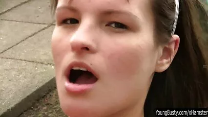 نوجوان ہم فلمی سیکسی جنس پرستوں نے ایک بالغ بوسٹی MILF سے تجربہ حاصل کیا۔