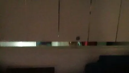 مردوں کی ایک کمپنی نے ایک چوزے کو ایک دائرے میں موجود تمام دراڑوں میں چودا اور اس کے اندر ختم ہو گیا۔ اردو زبان سیکس